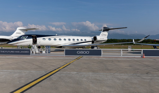 Gulfstream G700 Jet (1)