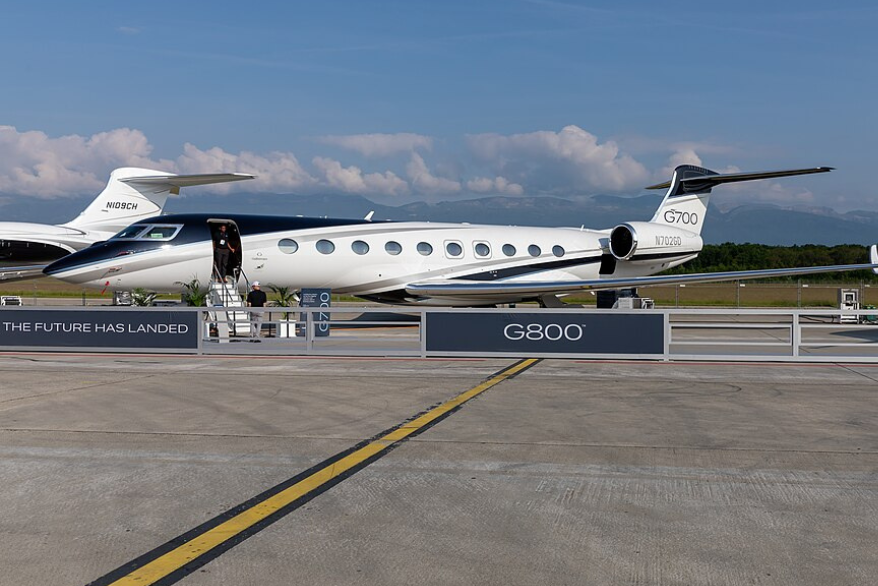 Gulfstream G700 Private Jet