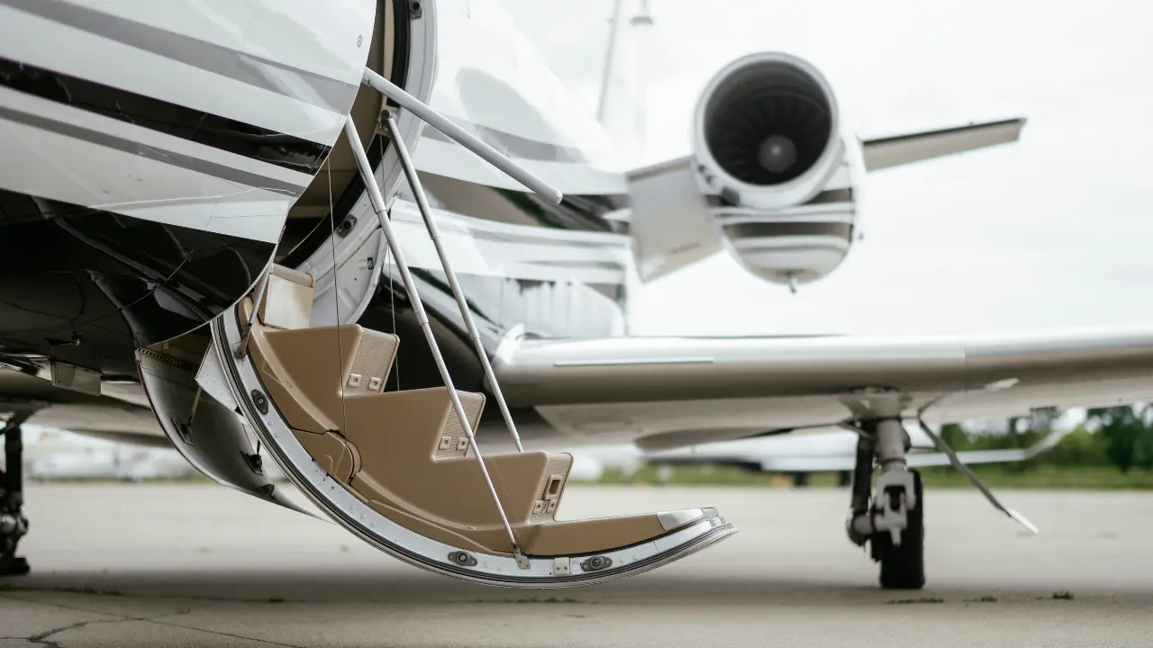 LIVT Private Aviation